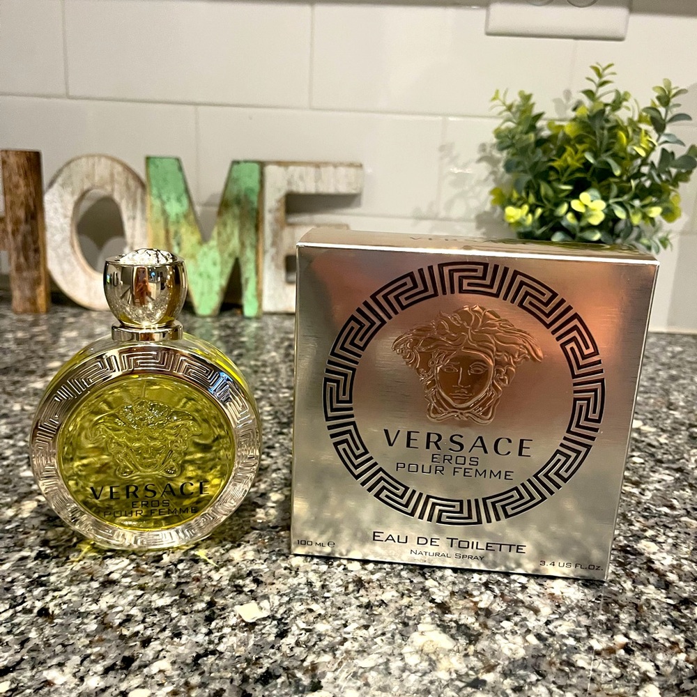 Versace Pour Femme EDT